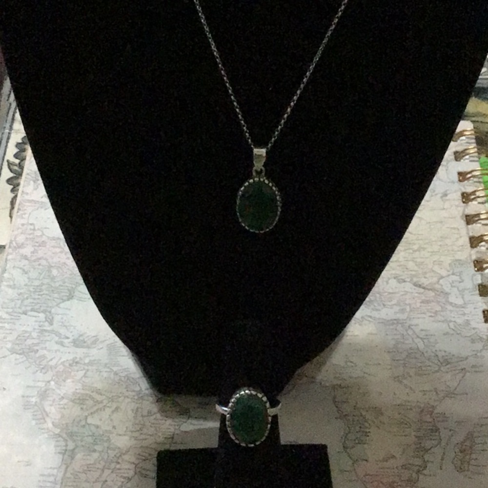 925 Sterling Silver Emerald Necklace and Ring set
